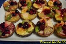 Tartelettes sables aux fruits sur crme au muscat