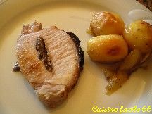 Rôti de porc aux pruneaux d’Agen et pommes de terre à la graisse de canard