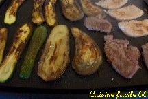 Parillade de filet de buf et porc au aubergines et courgettes