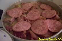 Choucroute garnie au porc (palette, jarret, poitrine, saucisses..)