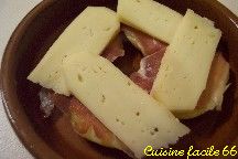 Pommes de terre au four au fromage et jambon