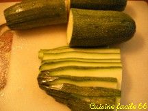 Omelette aux courgettes et lardons