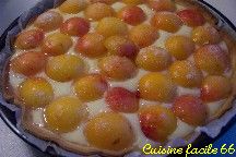 Tarte aux abricots du Roussillon sur crme au muscat