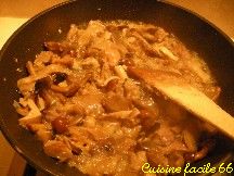 Cassolettes de boudin blanc en blanquette, champignons forestiers, Muscat