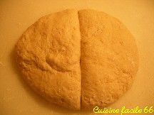 Pain à la levure de boulangerie (2 boules de 380 gr)