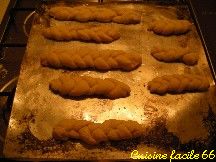 Petits pains alsaciens sucrés à la levure de boulangerie