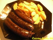 Boudin noir à l'oignon et poêlée de pommes