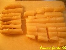 Gratin d'asperges blanches à la crème fraîche, jambon et parmesan