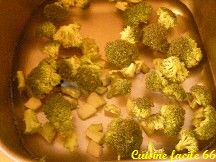 Gratin de brocolis à la crème fraîche et parmesan