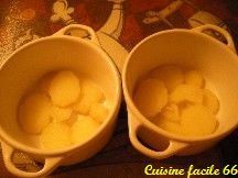Petite cocotte de pommes de terre (rate et vitelotte) au reblochon et lardons