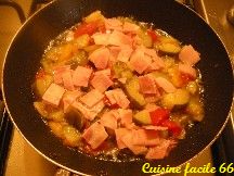 Omelette à la ratatouille et jambon cuit