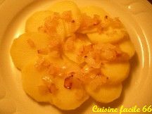 Rosace de pommes de terre au lardons, oignons, tartiflette