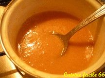 Charlotte pommes ; crème chocolat, mascarpone, caramel beurre salé (Part 1)
