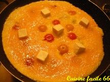 Omelette aux tomates cerises et apéricube